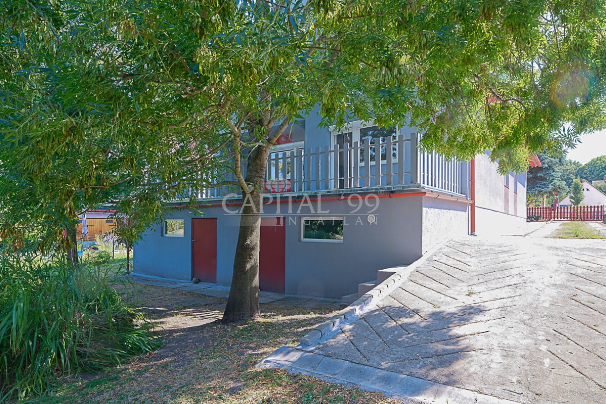 Einfamilienhaus - 4390