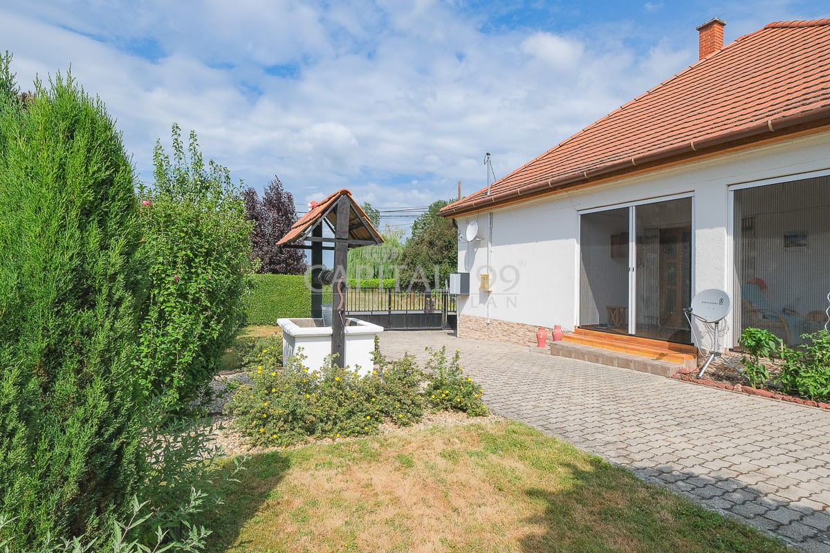 Einfamilienhaus - 4408